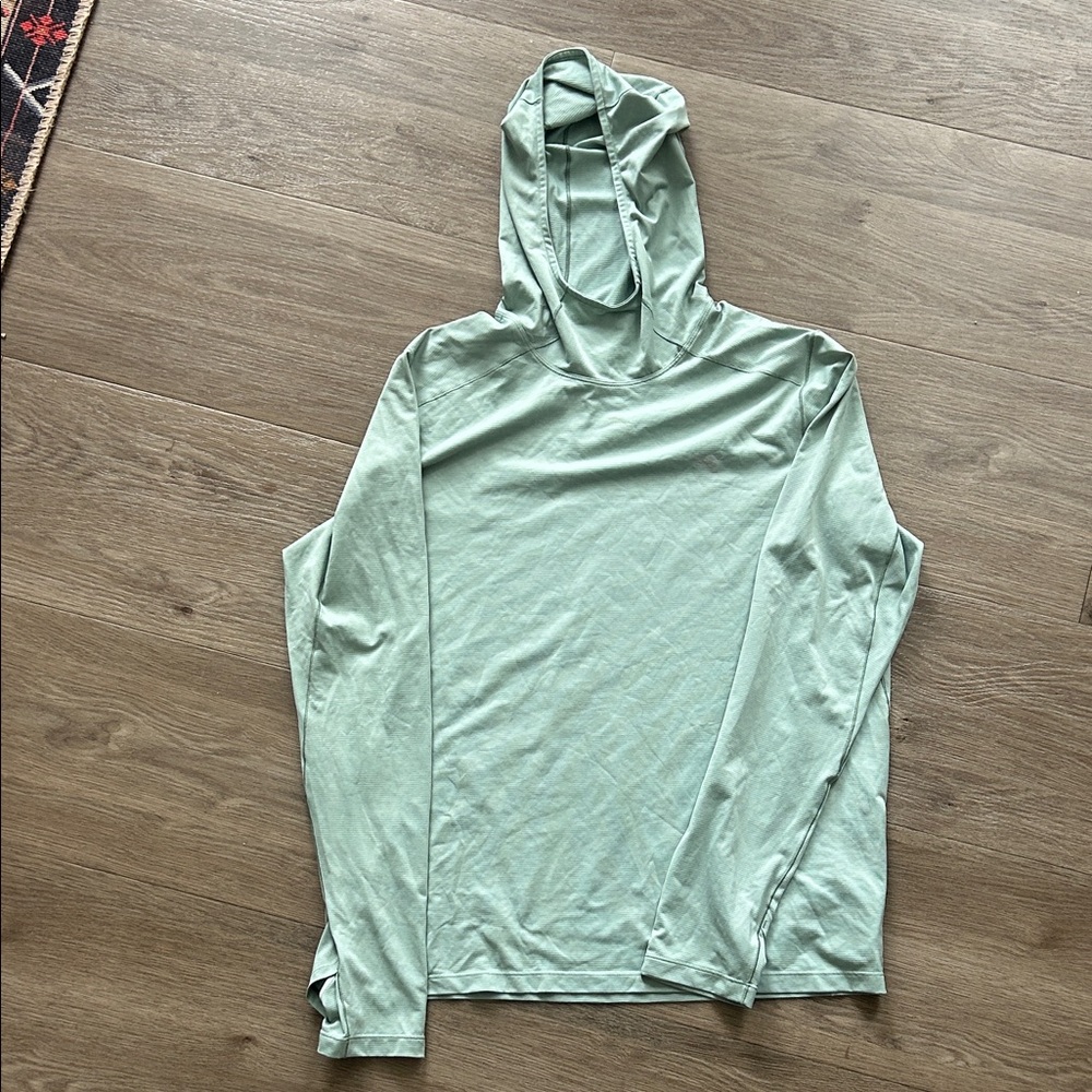 Arcteryx Hooded Long Sleeve Top